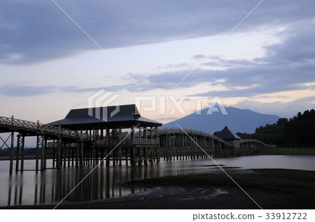 TsurunoMahō 33912722