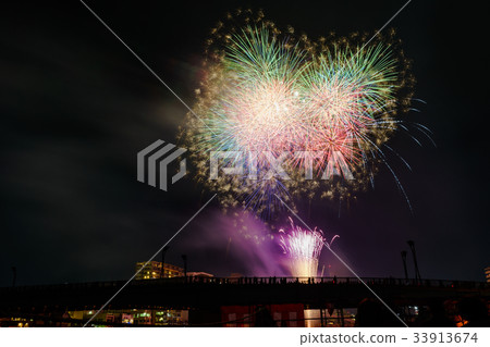 Kano River Firework Display 33913674