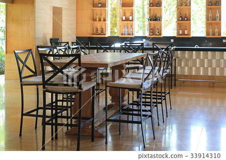 Hotel bar 33914310