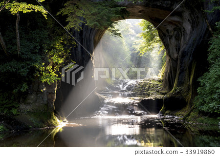 Chiba Prefecture Kimitsu city Nozomi Falls Waterfall morning glow 33919860
