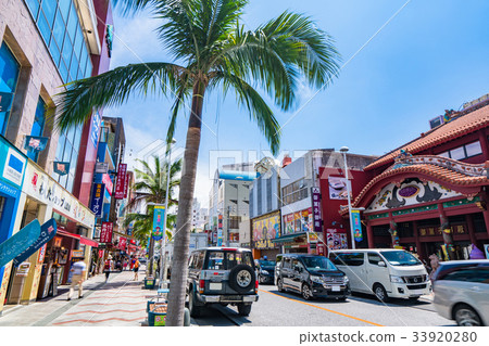 << Okinawa Prefecture >> Naha, International Street << Okinawa Prefecture >> Naha, International Street 33920280
