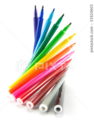 Rainbow Color Markers 33920603