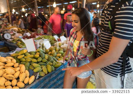 Tourists On Tropical Exotic Market Young People 33922515