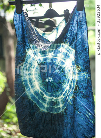 indigo dye shibori technique 33922634