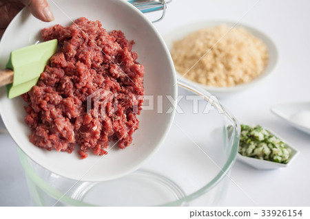 Step by step Levantine cuisine kibbeh preparation 33926154