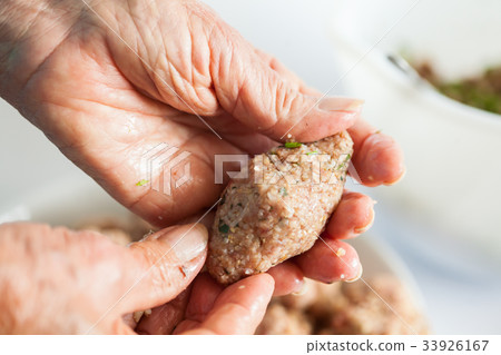 Step by step Levantine cuisine kibbeh preparation 33926167