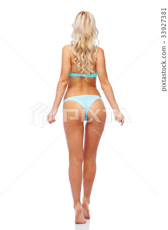 woman in bikini swimsuit from back woman in bikini swimsuit from back 33927381