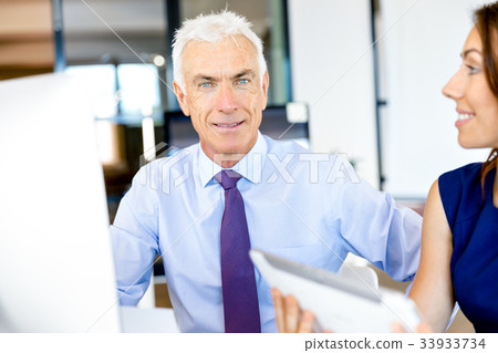 Businessman at the office 33933734