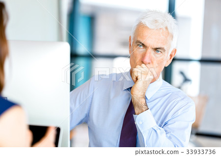 Businessman at the office 33933736