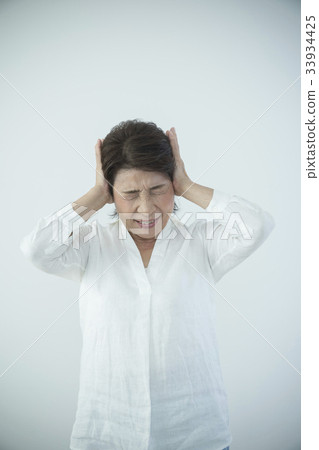 高級女人生氣壓力頭痛 高級女人生氣壓力頭痛 33934425