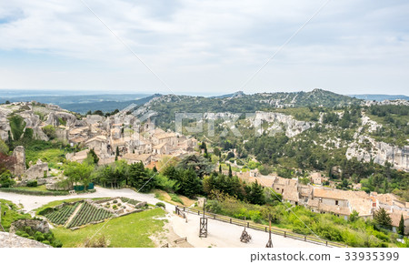 Lower courtyards in Les Baux-de-provence in France 33935399