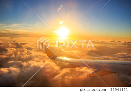 Evening flight Evening flight 33941151