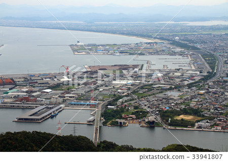 Yumigahama Peninsula from Sakaiminato City, Tottori Prefecture Yumigahama Peninsula from Sakaiminato City, Tottori Prefecture 33941807