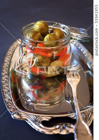 Pickled brussel sprouts Pickled brussel sprouts 33941955