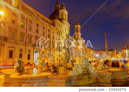 Piazza Navona, Rome, Italy Piazza Navona, Rome, Italy 33942074