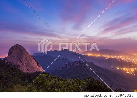 sunrise of Bukhansan mountains in Seoul, korea 33943323