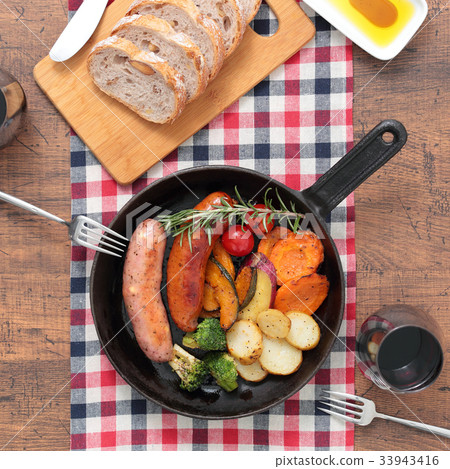 Skillet cooking Makoto Skillet cooking Makoto 33943416