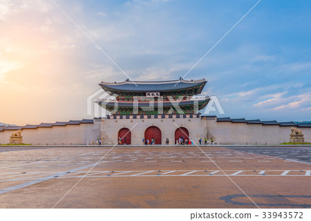 Gyeongbok palace in Seoul City, South Korea Gyeongbok palace in Seoul City, South Korea 33943572