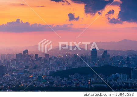 Seoul City Skyline, The best view of South Korea Seoul City Skyline, The best view of South Korea 33943588