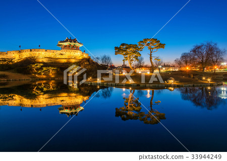 Reflection of Suwon Hwaseong fortres 33944249