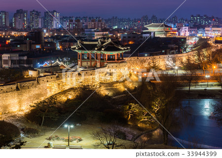 Hwaseong Fortress in Suwon, South Korea. Hwaseong Fortress in Suwon, South Korea. 33944399