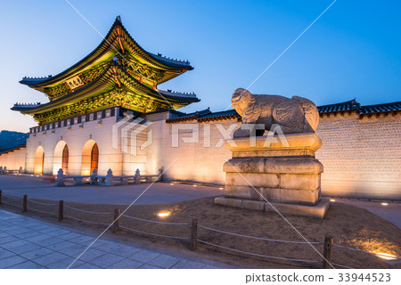 Korea,Gyeongbokgung palace at night in Seoul Korea,Gyeongbokgung palace at night in Seoul 33944523