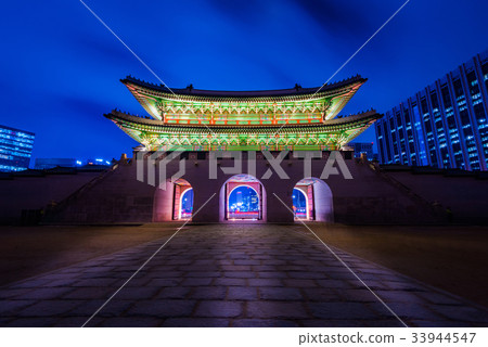 Gyeongbokgung palace in Seoul, South Korea Gyeongbokgung palace in Seoul, South Korea 33944547