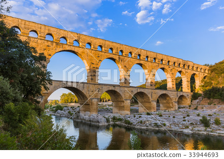 Aqueduct Pont du Gard - Provence France Aqueduct Pont du Gard - Provence France 33944693