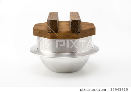 一個翼 33945819