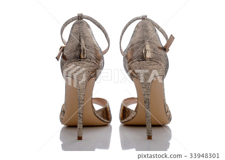 sandals of golden color with shine 33948301