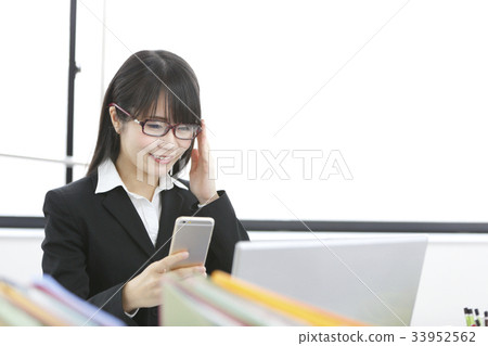 Bright female office image 33952562