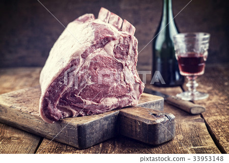 Dry Aged Cote de Boeuf 33953148