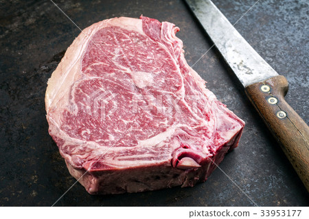 Dry Aged Wagyu Cote de Boeuf Dry Aged Wagyu Cote de Boeuf 33953177