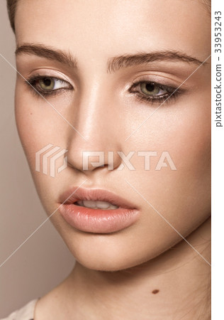 Beautiful model studio portrait Beautiful model studio portrait 33953243