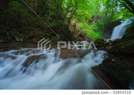 [Gunma Prefecture] Otaki Asama Falls, a famous waterfall in Karuizawa 33954310