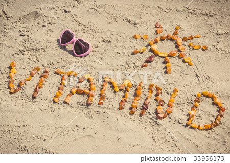 Inscription vitamin D with shape of sun 33956173