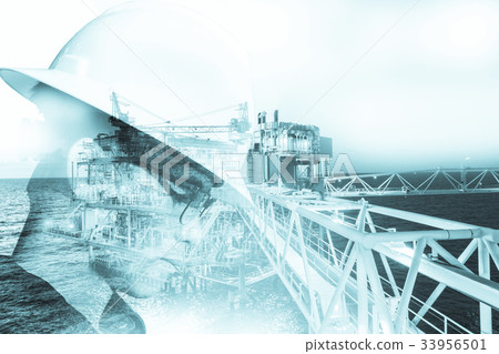 Double exposure of Engineer or Technician man 33956501