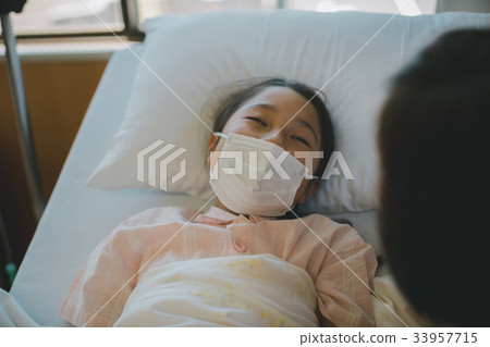 be hospitalized, younger, hospital 33957715
