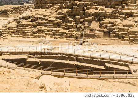 胡夫金字塔船坑 33963022