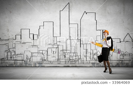 Woman architect Woman architect 33964069