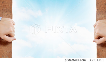 Opening stone curtain 33964449