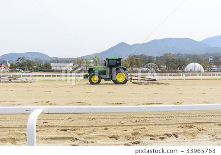 拖拉機，首爾賽馬公園，果川市，京畿道 33965763