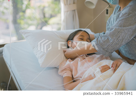 be hospitalized, child, whelp 33965941
