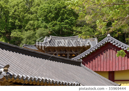 Buseok-sa, Fenghuangsan, Yeongju-si, Gyeongbuk 33969444