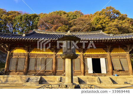 Boseoksa Temple (17th National Treasure), Boseoksa Temple (18th National Treasure), Boseoksa Temple, Fenghuangsan, Yeongju City, Gyeongbuk 33969446