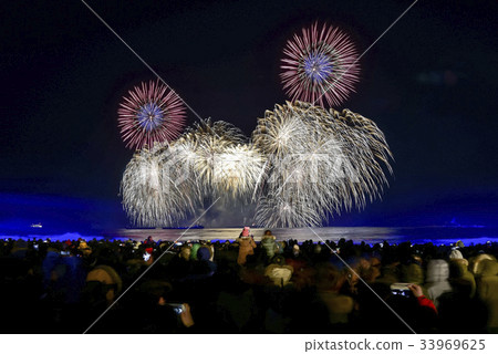Fireworks, Gangneung World Fireworks Festival, Gangneung, Gangwon-do 33969625