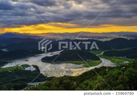 釣魚點,Chungpyeong水庫,Jincheon-gun,Chungbuk 釣魚點,Chungpyeong水庫,Jincheon-gun,Chungbuk 33969780