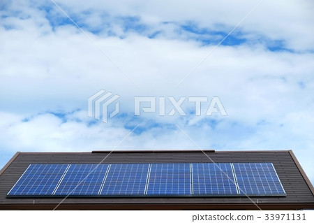 solar panel  33971131