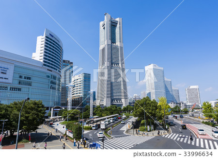 Sakuragicho Station front 33996634
