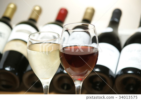 Wine selection Wine selection 34013575